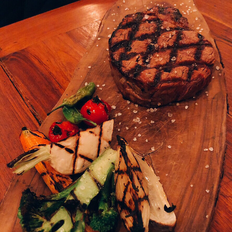 熟成プライムフィレ  Aging Fillet steak(PinkCamila （ピンクカミラ）)