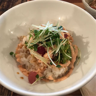 マグロとアボカドの明太子どんぶり(AtoZCafe)