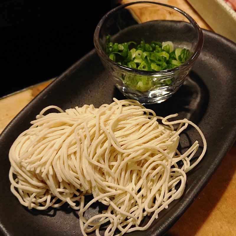一風堂監修の特製麺(しゃぶしゃぶ温野菜 蒲田西口店)