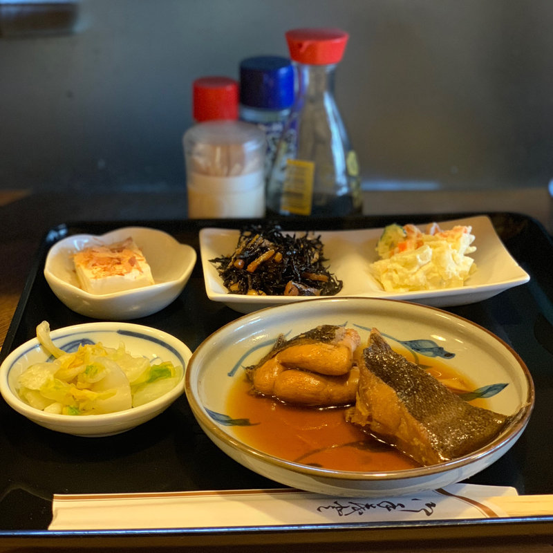 カレイの煮付け(お食事処 まつざか)