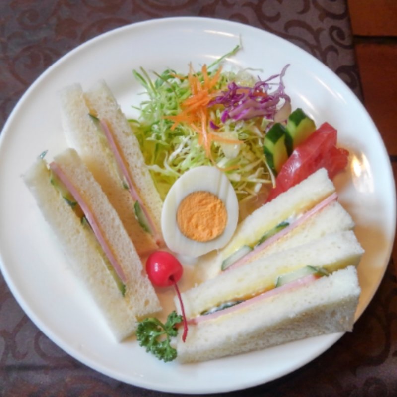 モーニングセット(ツル茶ん)