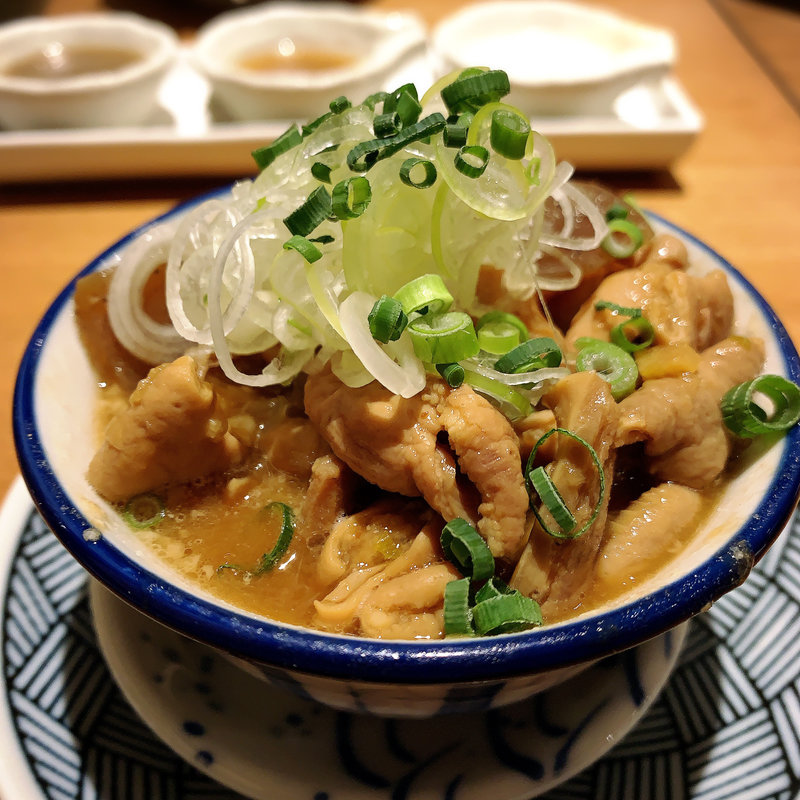 もつ煮・赤(喜口商店)