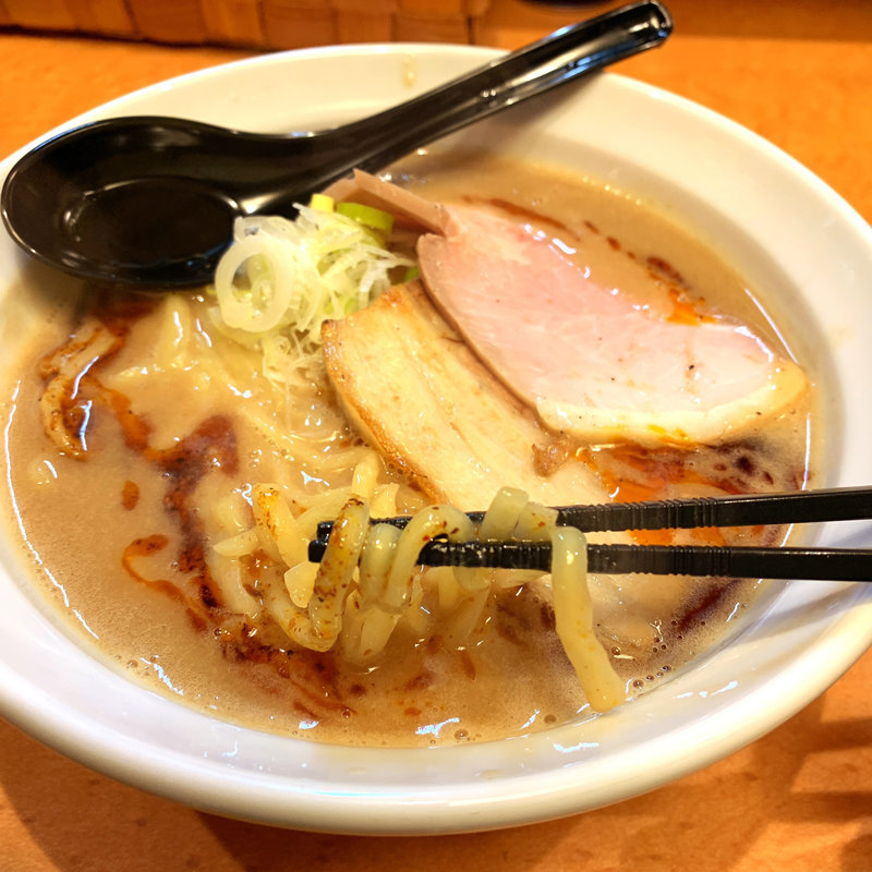 辛 ド豚骨(ド豚骨 貫)