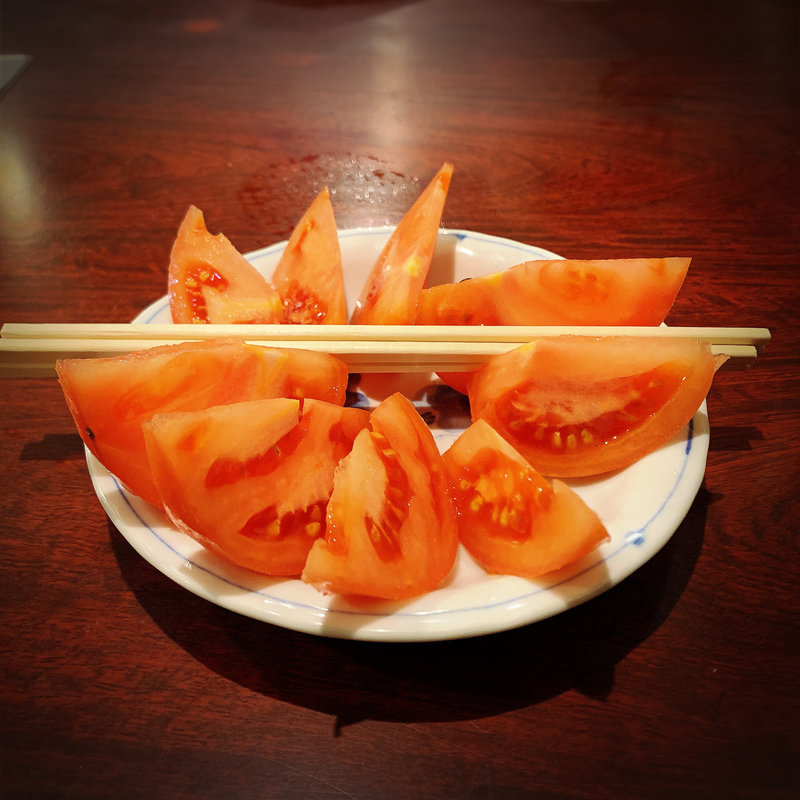 冷やしトマト(野毛末広 （すえひろ）)