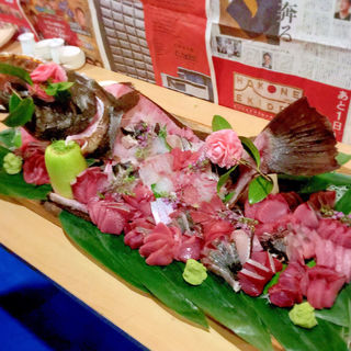 (なるきよ)