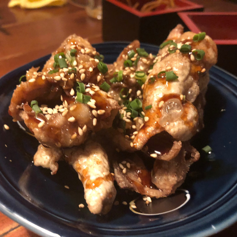 とり皮のパリパリ揚げ(かざぐるま)