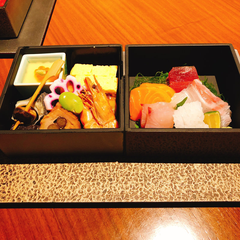 お弁当(日本料理　「十二颯」 ヒルトン東京 )