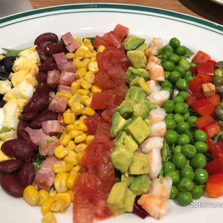 コブサラダ(俺のフレンチ グランメゾン 大手町(ORENO))