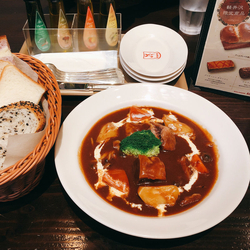 昔ながらのビーフシチュー(ブランジェ浅野屋 軽井沢旧道本店)