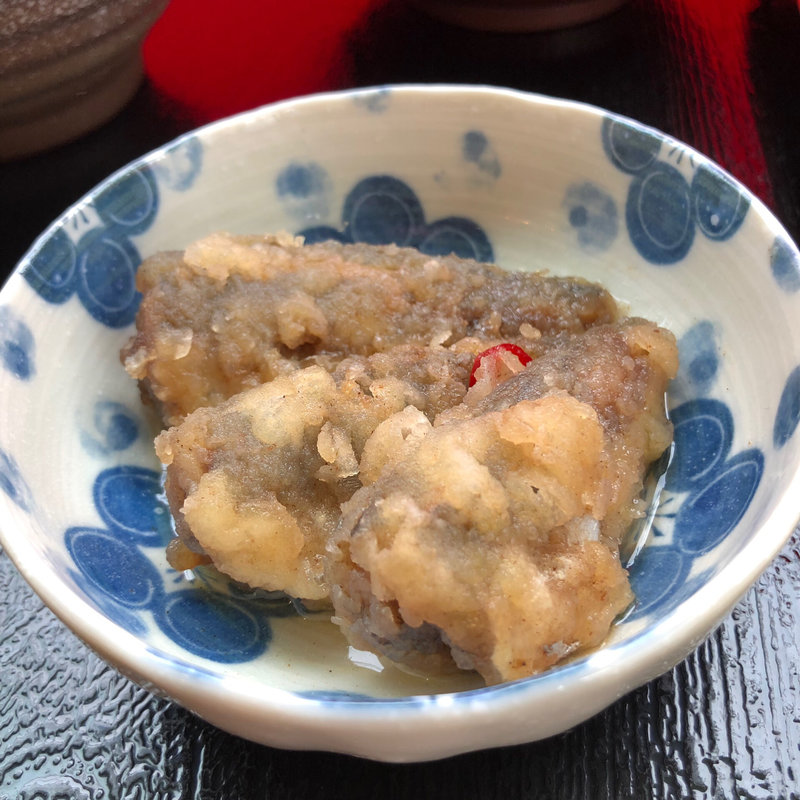 丸皿 (200円)(ヨッシャ食堂)