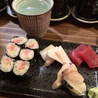 晩酌セット(回転寿司 ぱさーる)