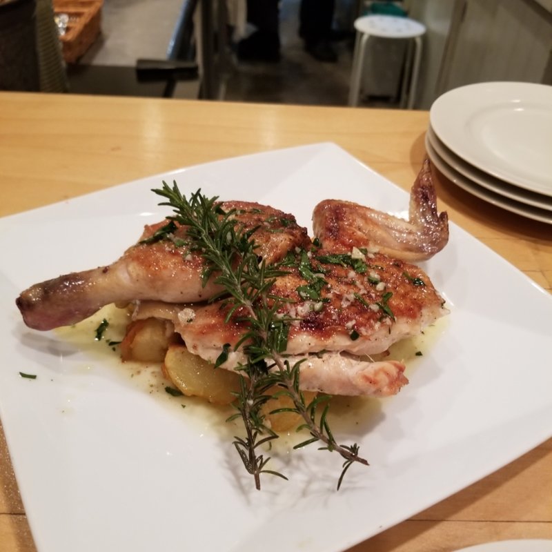 若鶏のグリルサルヒリオソース(Cucina Italiana Casa)