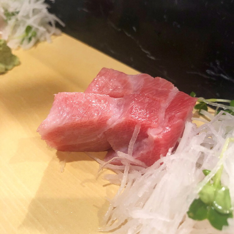 刺身(鯛壽司 （たいすし）)