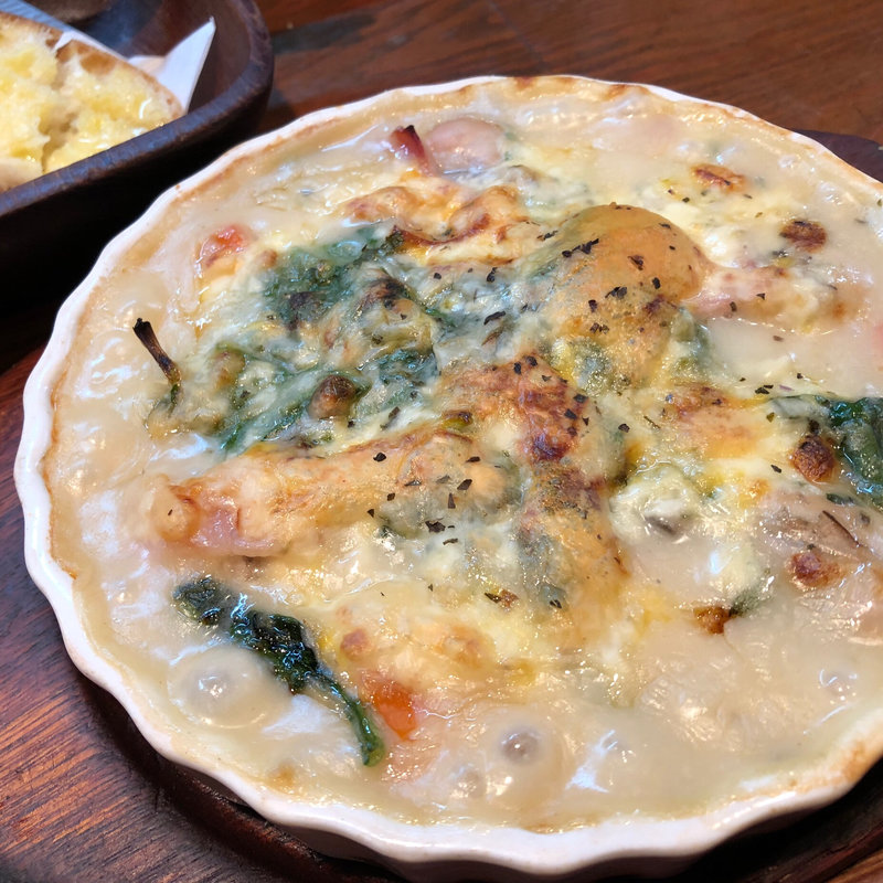 牡蠣グラタン(ぐらたん亭 どつぼどーる （ぐらたんてい・どつぼどーる）)