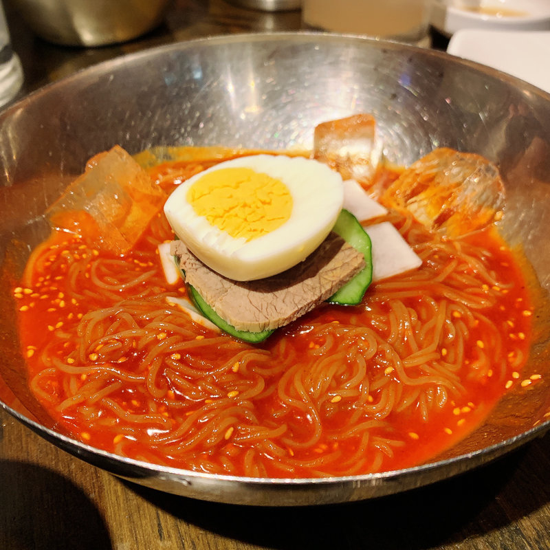 ビビン冷麺(とんちゃん恵比寿店)