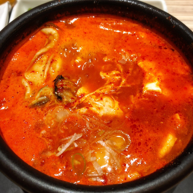 牡蠣スンドゥブ(東京純豆腐 二子玉川店)