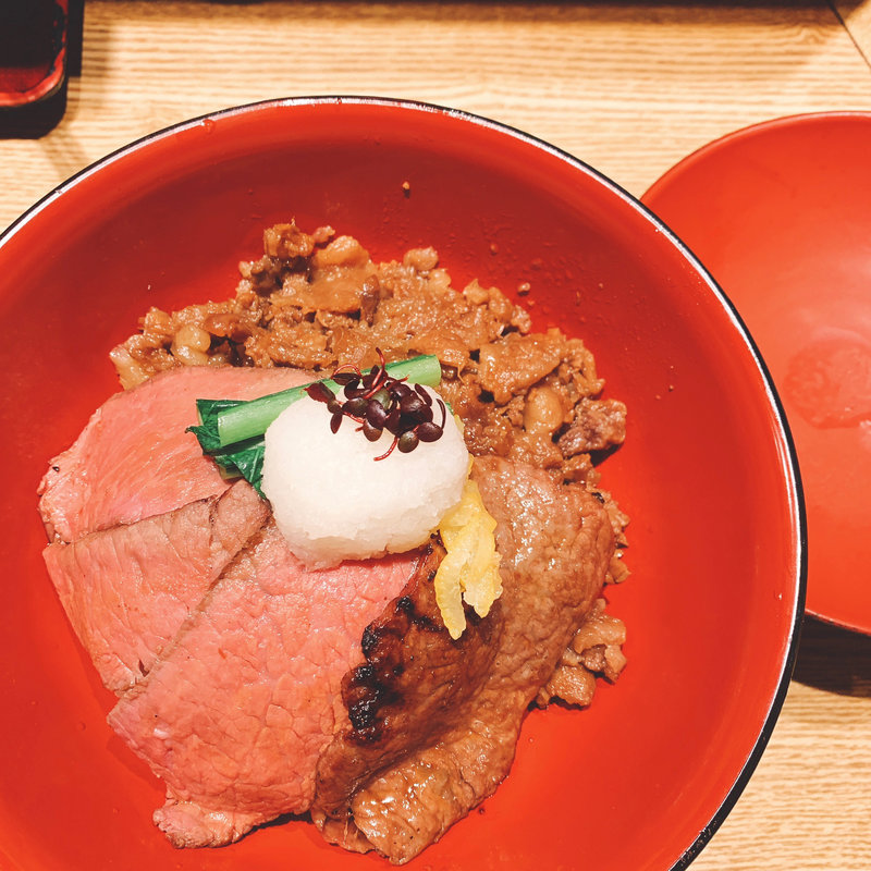 [名物]黒毛和牛 和牛しぐれひつまぶし丼(翔山亭 神楽坂別館茶寮)