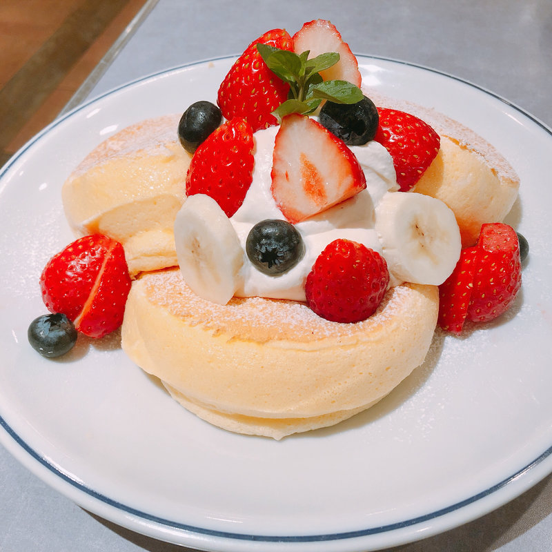 フレッシュフルーツパンケーキ(FLIPPER'S 自由が丘店)