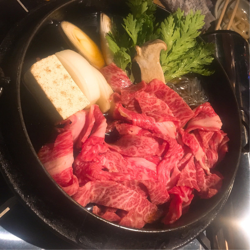 牛鍋(呉越同舟)