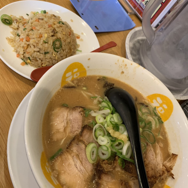 黒福(福福らーめん 湯里店)