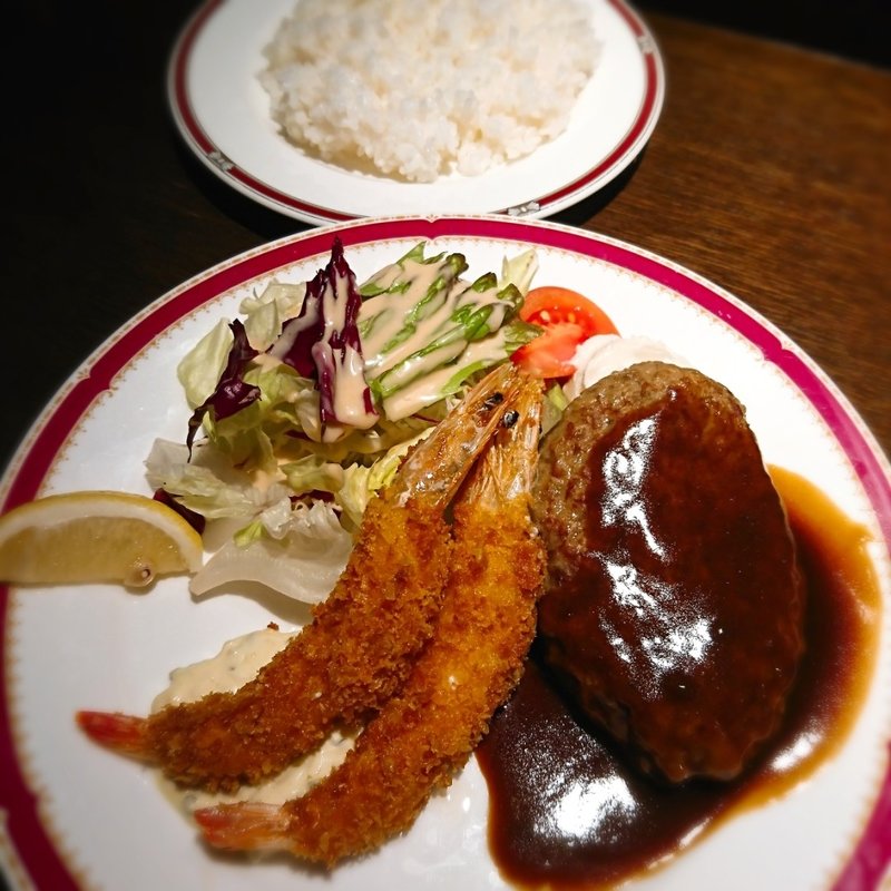 海老フライとハンバーグ(ライス付き)(パノラマビアホール グリルフェスタ)