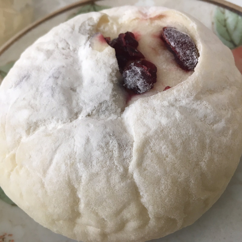 クランベリーくりーむちーず(ノペル ベーカリー)