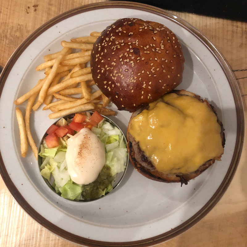 チリチーズバーガー(TOLO SAND HAUS （トロサンドハウス）)