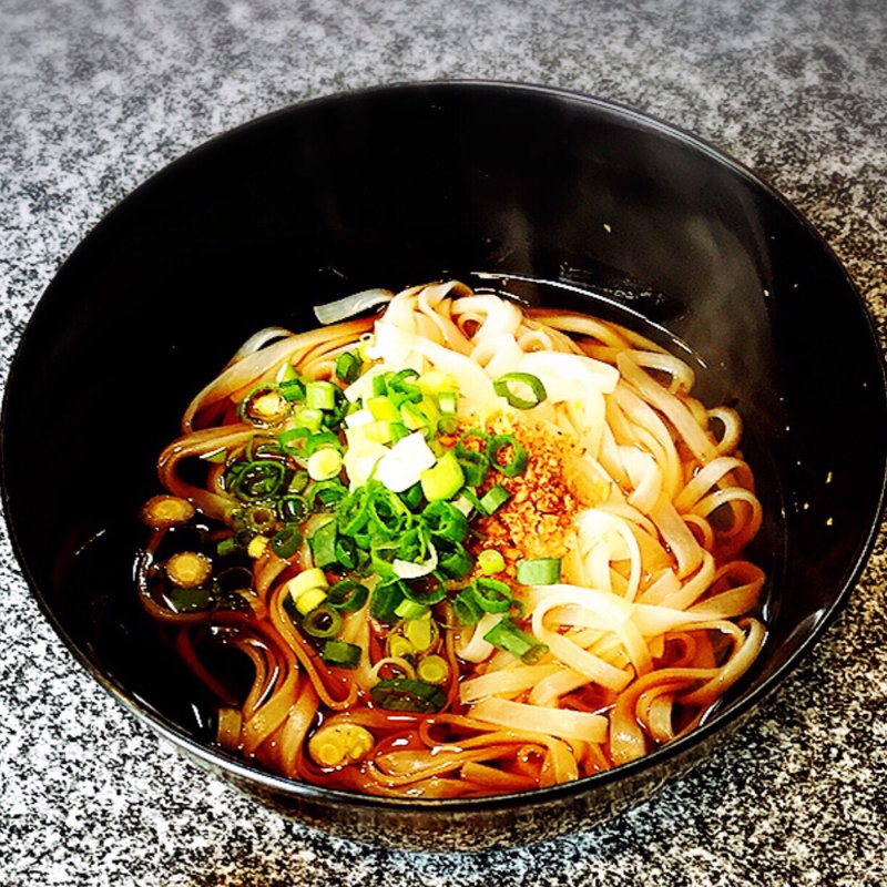 稲庭うどん(温)(てんぷら荒谷 )