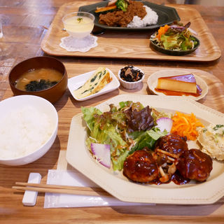 (cafe de Emu)