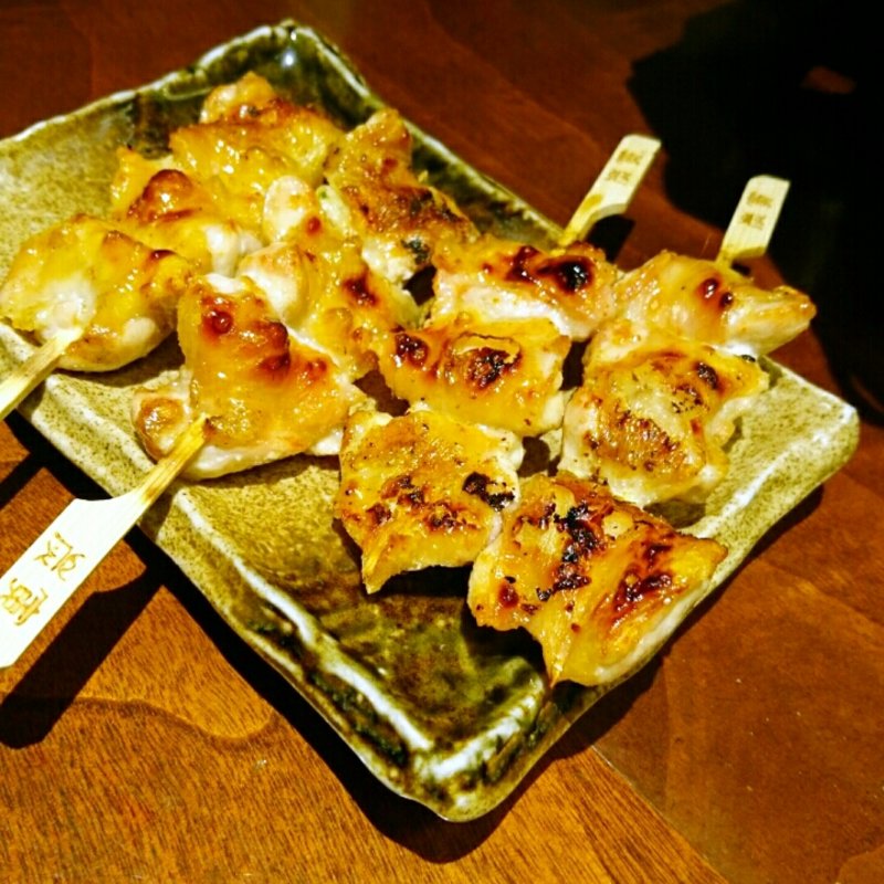 鶏とろ(炭寅 博多店)