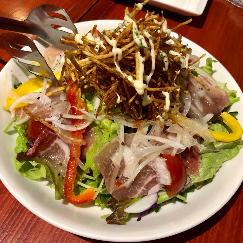 生ハムと野菜のカリジャガイタリアンサラダ(PEACE （ピース）)