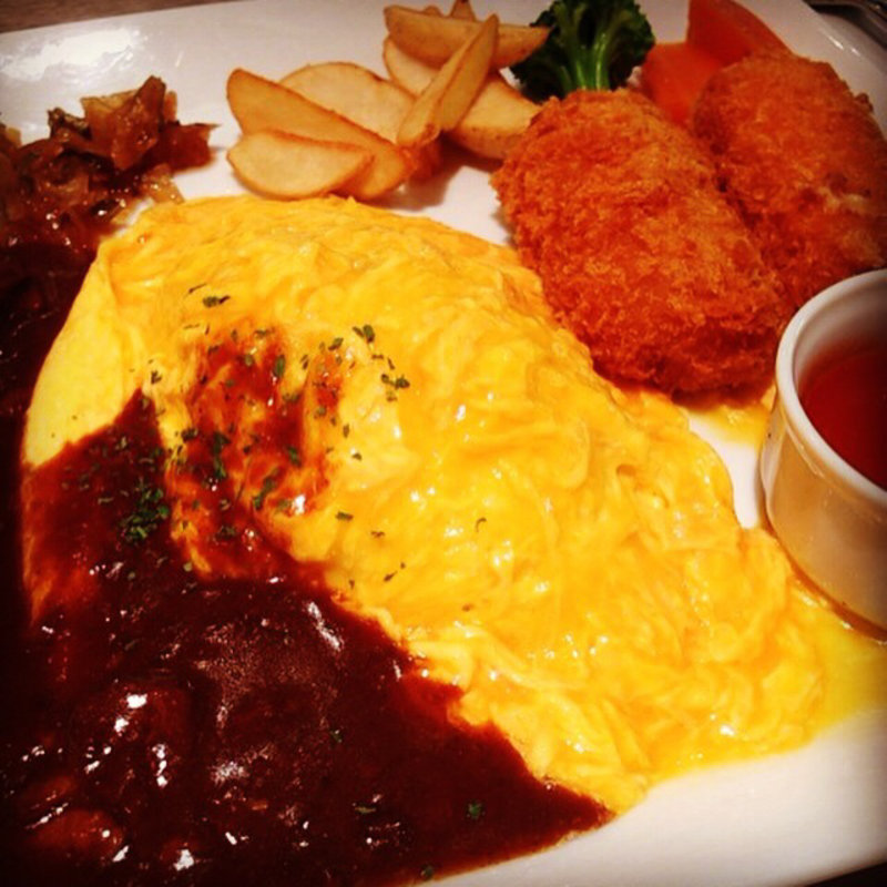 ビッグプレートランチ(日比谷松本楼)