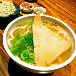 きつねうどん(うどん居酒屋粋)