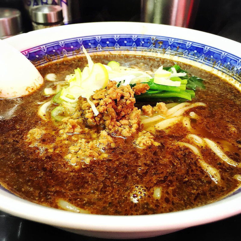 担々麺(馬賊 浅草本店)