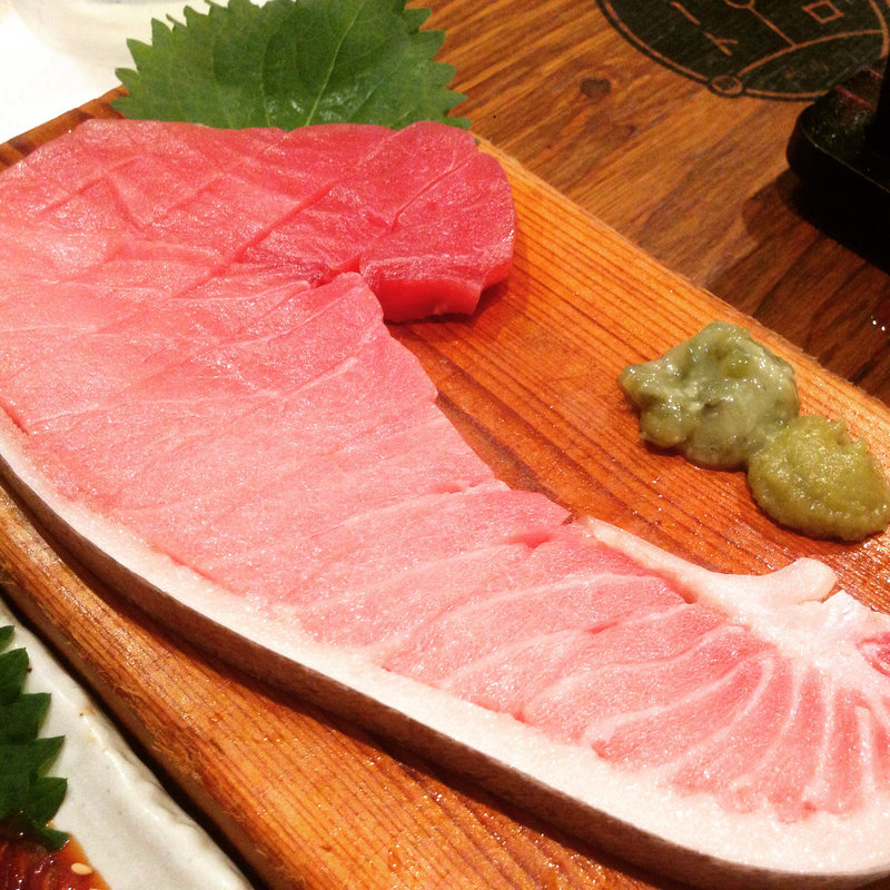 本マグロ断面刺し(マグロマート)