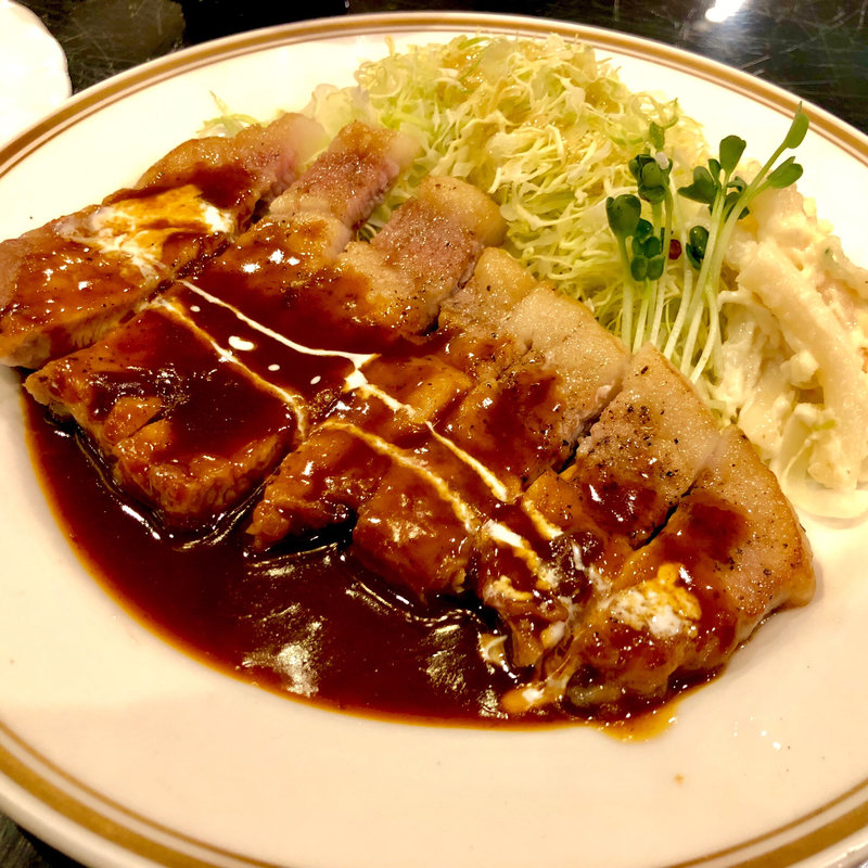 ポークソテー定食(ロッジ赤石)