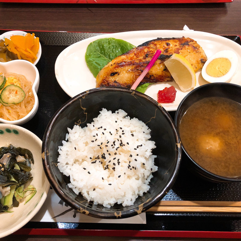 さわらの西京焼き(食堂 かあちゃんち)