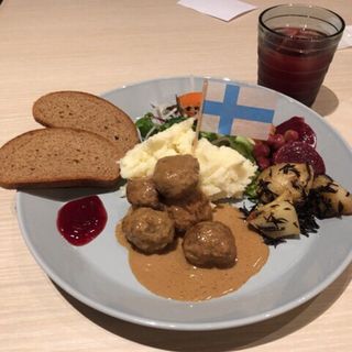 北欧プレート(フィンランドキッチン タロ)