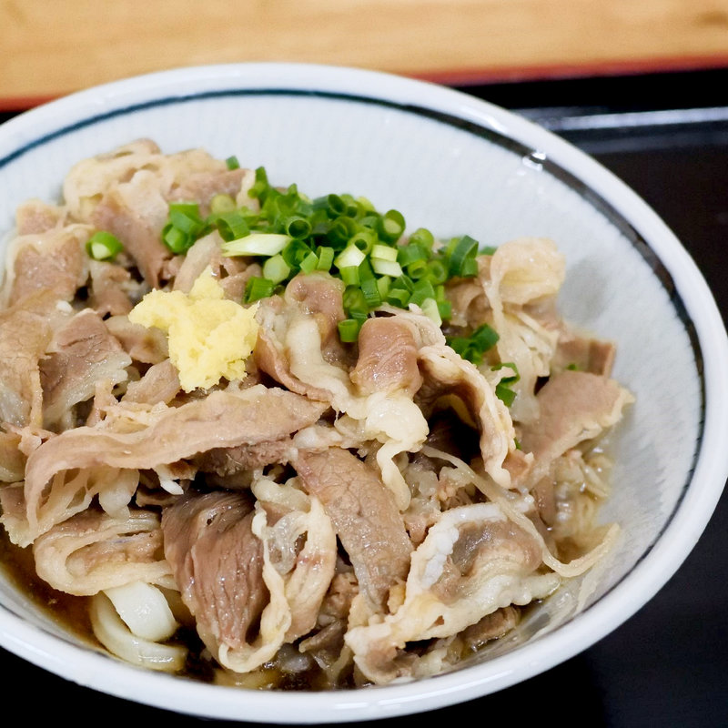 肉ぶっかけ冷(根っこ 空港通り店)