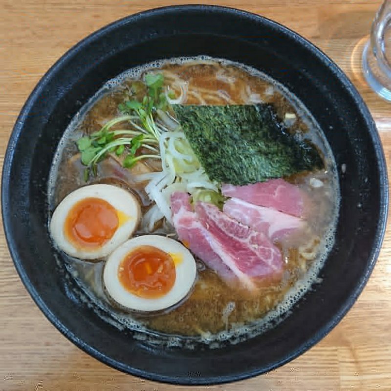 魚介豚骨味玉らあめん(麺のご馳走 花うさぎ)