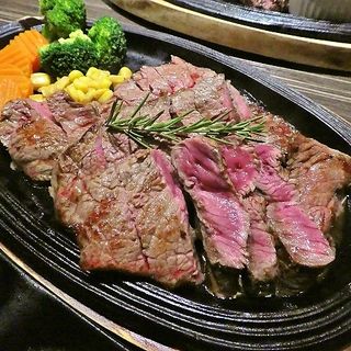 サーロインステーキ250g(肉バル MEAT BOY N.Y 梅田大阪駅前店)
