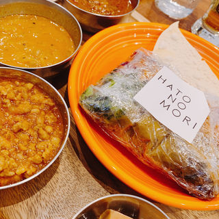 CURRY PLATE 3種盛り(レストラン 東京カレースタンド ハトノモリ 日本橋)