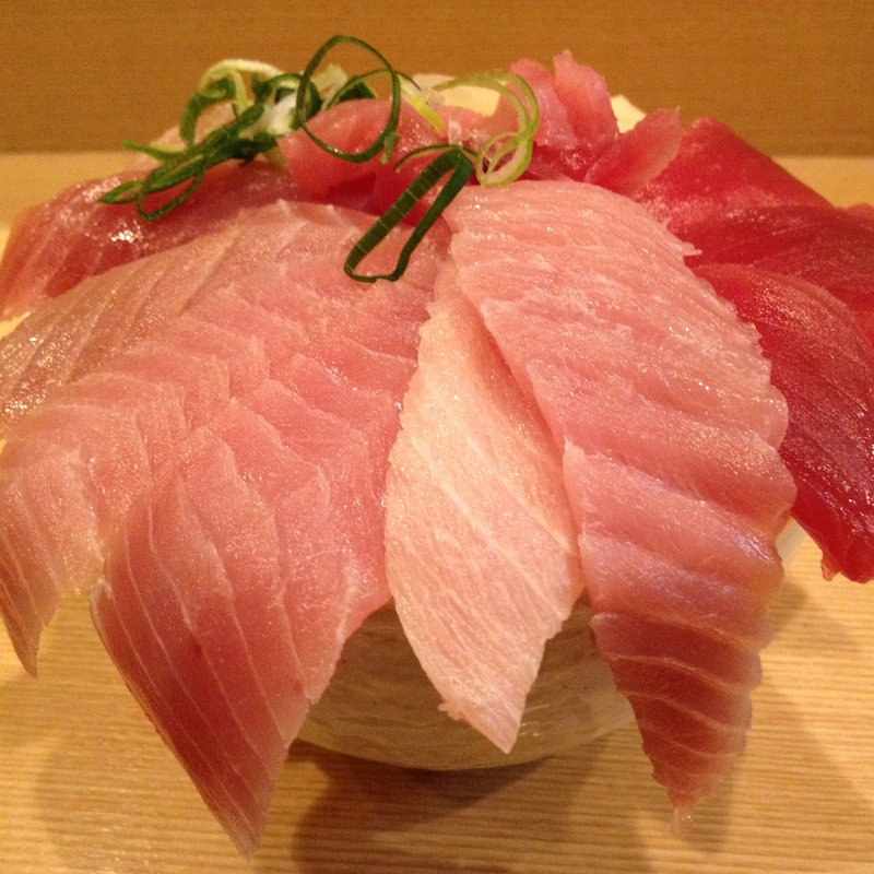 まぐろ三色丼(魚がし料理 まぐろ亭)