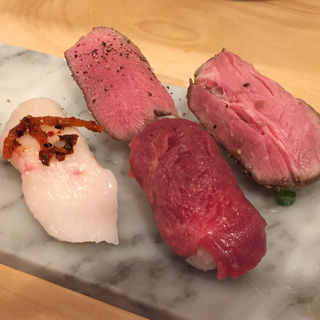 (肉寿司)