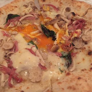 ピッツァ ビスマルク Pizzaria Capori の口コミ一覧 おいしい一皿が集まるグルメコミュニティサービス Sarah