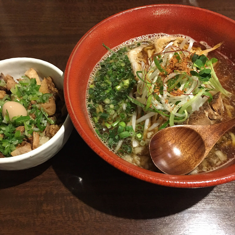(エアーストリーム  （【旧店名】屋台ラーメン　エアーストリーム）)