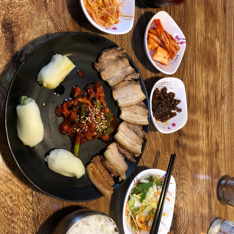 (焼肉辛ちゃん(ネネチキン辛ちゃん店))