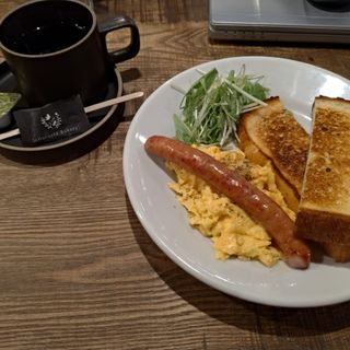 モーニング(オハコルテベーカリー )