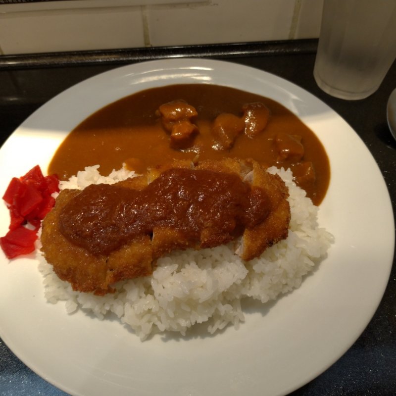カツカレー(洋食YOKOO大阪のれん巡り店)