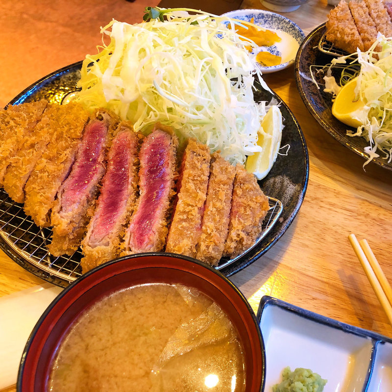 牛カツ(三是食堂)